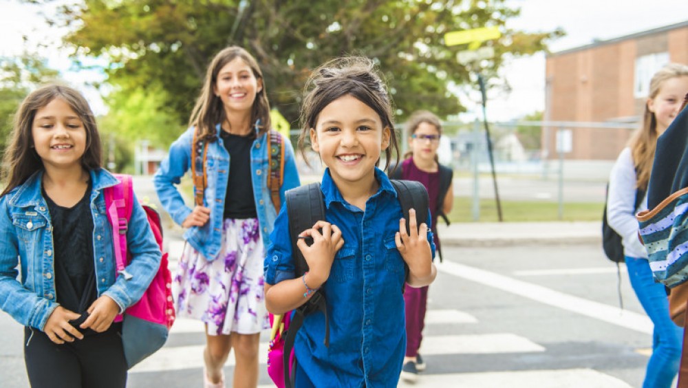 Cele 8 reguli care pot ține școlile deschise în Europa. OMS și UNICEF: E vital ca școala să fie cu prezență fizică și fără întreruperi